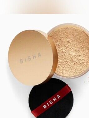 NWT BISHA The Essential Setting Powder
